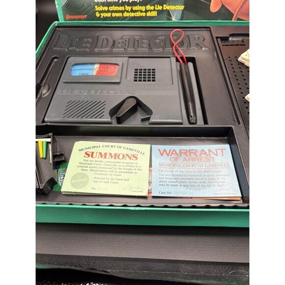 Lie Detector Board Game 1987 Pressman Scientific Crime Solving Mattel Vintage - Picture 6 of 9